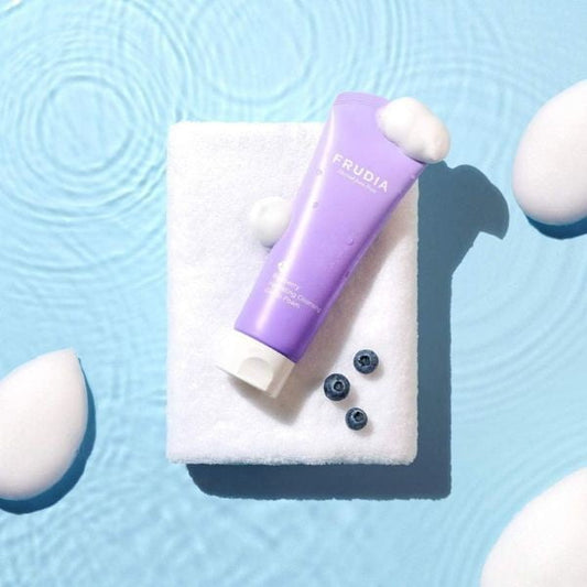 FRUDIA Blueberry Hydrating Cleansing Gel To Foam