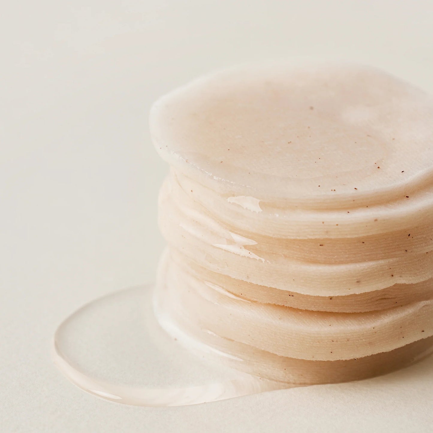 HOUSE-OF-HUR-Brightening-Skin-Prep-Essence-Pad