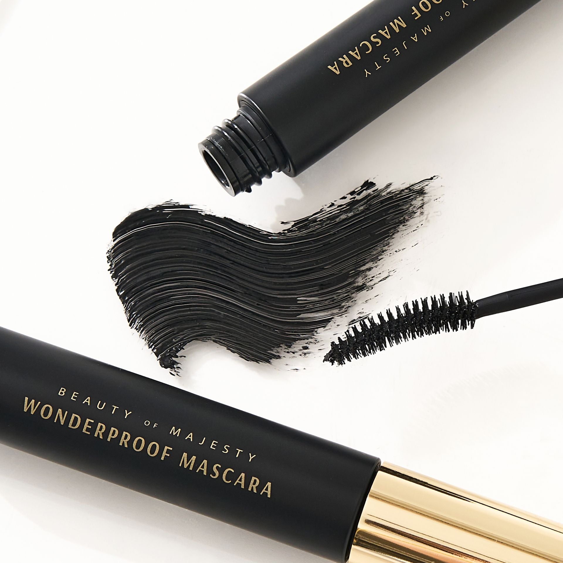 B.O.M.-Cosmetics-Wonderproof-Mascara-Volume-Curl-deep-black